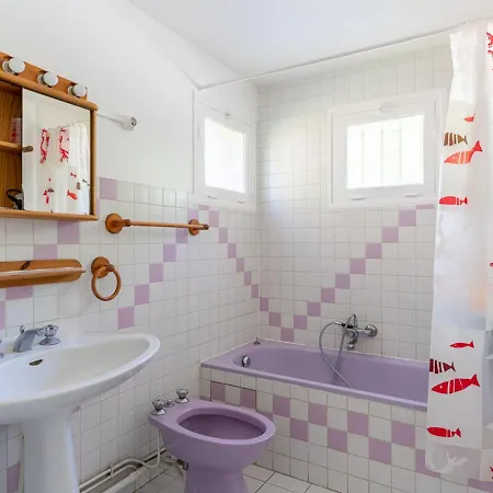 Maison Familiale, 15 Pers., Jardin Prive, Proche Centre Et Lac, A 25 Min De L'ocean - Fr-1-319-472 *