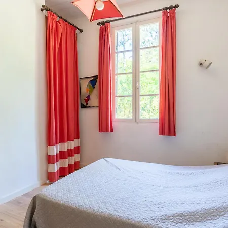 Maison Familiale, 15 Pers., Jardin Prive, Proche Centre Et Lac, A 25 Min De L'ocean - Fr-1-319-472